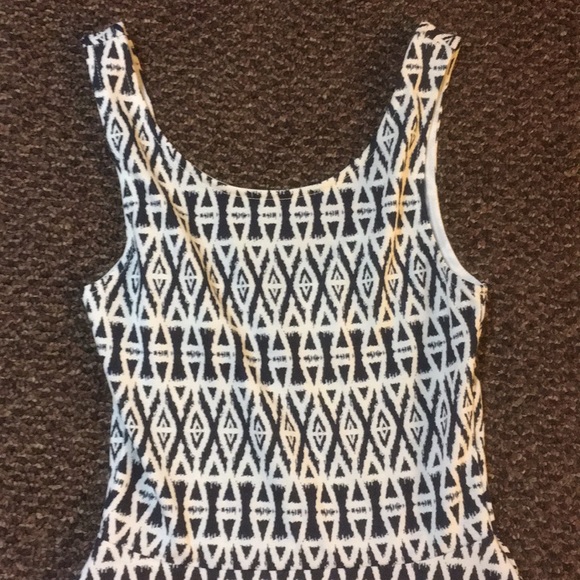 Fit and flare dress - Picture 2 of 5